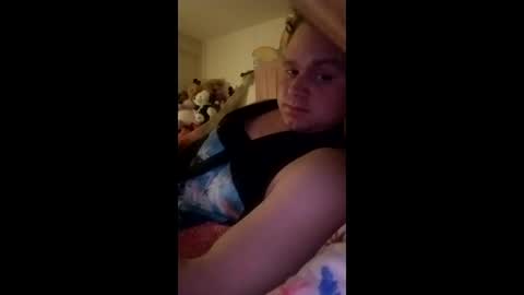 Snapshot of brandon281997 chatting on February 11, 2026, 11:15 am brandon281997 online show from February 11, 2026, 11:15 am