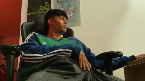 Snapshot of brandon_ball chatting on October 16, 2025, 12:00 am Brandon Ball online show from October 16, 2025, 12:00 am