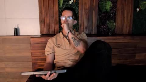 Snapshot of brandon_starkk chatting on January 14, 2026, 11:38 am brandon_starkk online show from January 14, 2026, 11:38 am