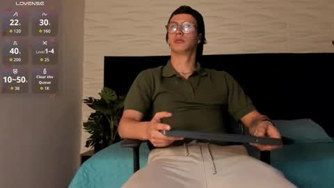 Snapshot of brandon_starkk chatting on February 4, 2026, 11:49 am brandon_starkk online show from February 4, 2026, 11:49 am