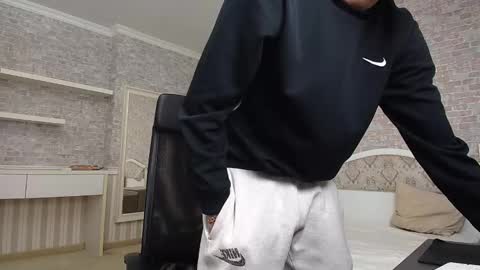 Snapshot of brandontatex chatting on January 30, 2025, 8:01 am BrandonTateX online show from January 30, 2025, 8:01 am