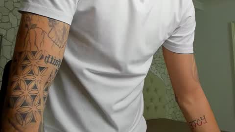 BrandonTateX online show from October 25, 2025, 10:56 am