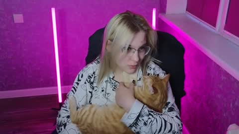 Belle  online show from January 10, 2025, 2:46 am