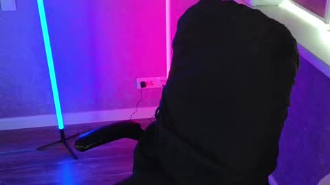 Belle  online show from March 9, 2025, 3:54 am