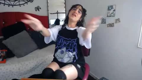 brandy_angell online show from December 5, 2024, 7:28 pm