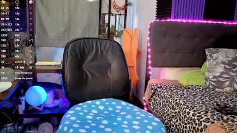 brandymyst online show from May 17, 2026, 12:12 pm