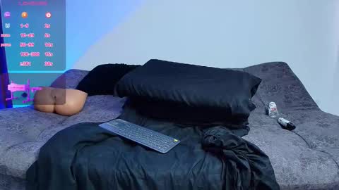 50 OFF TODAY   online show from November 7, 2025, 8:42 pm