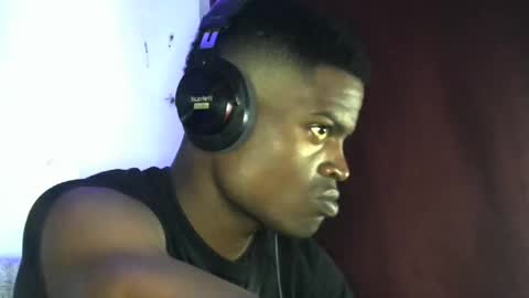 brayan1111x online show from November 9, 2025, 1:20 pm