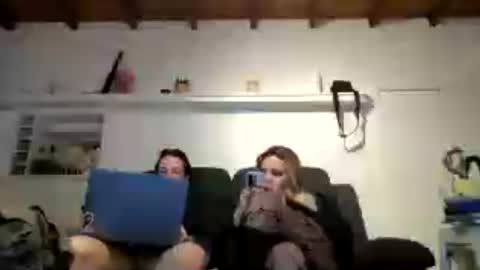 Hung Twink and Chub Trans online show from July 14, 2026, 9:09 pm