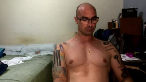 Snapshot of braziliannakedguy chatting on February 16, 2025, 12:19 am Fabio online show from February 16, 2025, 12:19 am