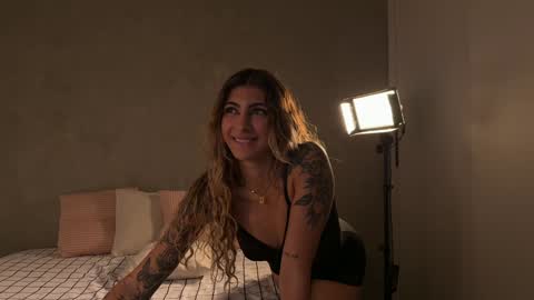 Snapshot of brazilians_doitbetter chatting on October 14, 2025, 8:09 pm Brazilian Girls One More Cum online show from October 14, 2025, 8:09 pm