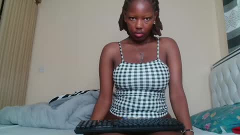 bree_beauty online show from May 17, 2026, 5:05 am