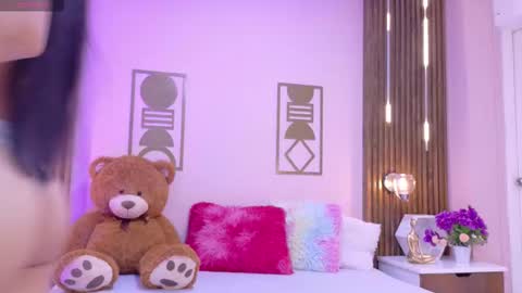 Snapshot of bree_watson chatting on February 7, 2026, 12:53 pm Bree online show from February 7, 2026, 12:53 pm