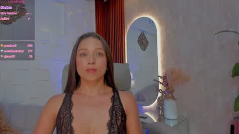 Snapshot of breex_ chatting on June 11, 2026, 8:18 pm Breex online show from June 11, 2026, 8:18 pm