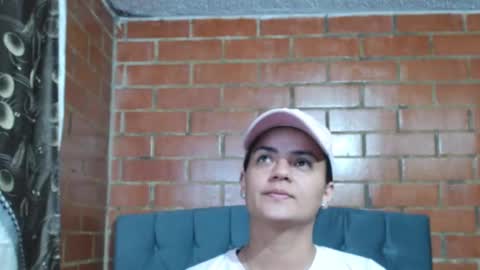 brenda69699 online show from January 21, 2025, 3:37 am