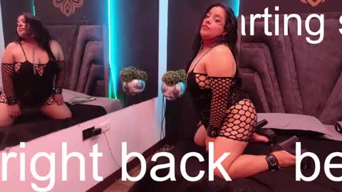 Snapshot of brenda_maz chatting on February 17, 2025, 5:53 pm Brenda online show from February 17, 2025, 5:53 pm