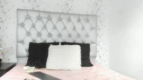 Snapshot of brenda_sofia2 chatting on April 28, 2026, 1:05 pm brenda sofia2 online show from April 28, 2026, 1:05 pm