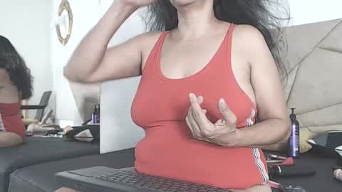 BRENDA VELASQUEZ online show from January 10, 2025, 2:57 am