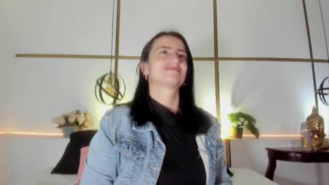 MeganBeaked online show from November 6, 2025, 11:44 am