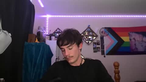 Snapshot of brendanparrishx chatting on May 7, 2026, 2:39 am brendangetscloudy online show from May 7, 2026, 2:39 am
