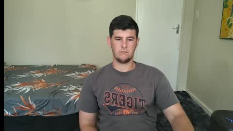 ask me lol online show from January 27, 2025, 12:58 pm