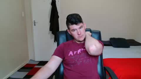 ask me lol online show from November 17, 2025, 4:51 am