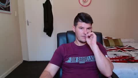 ask me lol online show from March 17, 2026, 9:23 am