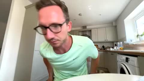 brettbigdee online show from July 9, 2026, 12:20 pm
