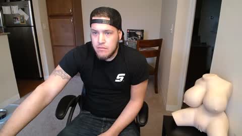 Snapshot of brettbwc89 chatting on January 1, 2025, 7:10 pm brettbwc89 online show from January 1, 2025, 7:10 pm