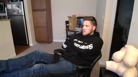 Snapshot of brettbwc89 chatting on January 11, 2025, 6:01 pm brettbwc89 online show from January 11, 2025, 6:01 pm