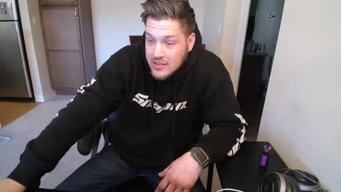 Snapshot of brettbwc89 chatting on March 2, 2025, 6:19 pm brettbwc89 online show from March 2, 2025, 6:19 pm