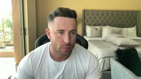 Brett Mycles online show from September 26, 2025, 6:23 pm