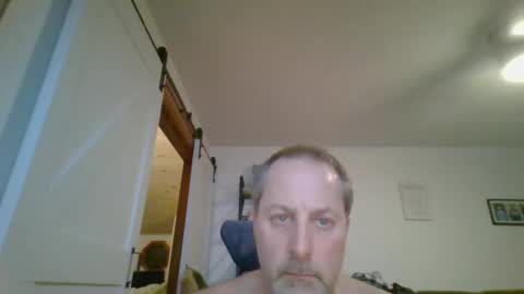 hey online show from December 23, 2025, 12:52 am