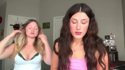 Brianna3 online show from September 27, 2025, 8:03 pm