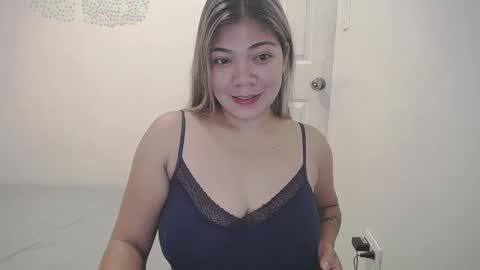 Briana online show from February 6, 2025, 12:33 am