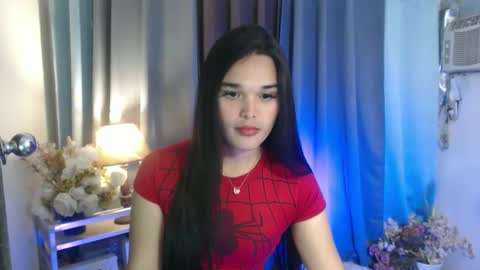 Snapshot of briana_sinclaire chatting on April 13, 2026, 12:21 pm Claire online show from April 13, 2026, 12:21 pm