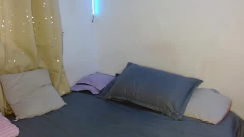 Snapshot of briana_stark chatting on October 25, 2025, 1:29 pm briana_stark online show from October 25, 2025, 1:29 pm