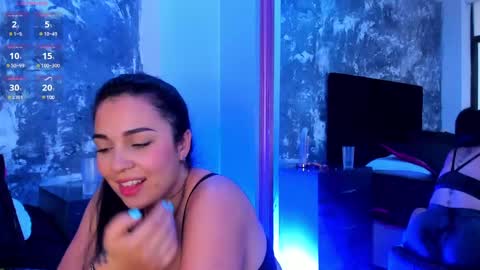     online show from December 5, 2024, 3:28 pm