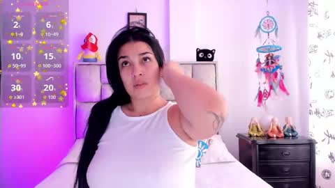     online show from November 29, 2025, 2:53 pm