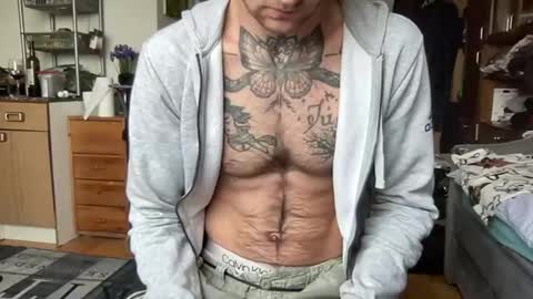 Snapshot of brianmuscle chatting on May 18, 2026, 6:30 am Brian online show from May 18, 2026, 6:30 am