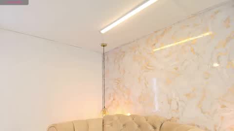 Brianna  online show from September 23, 2025, 12:30 pm