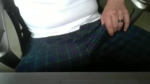 Snapshot of bridapimp chatting on April 13, 2026, 2:55 pm bridapimp online show from April 13, 2026, 2:55 pm
