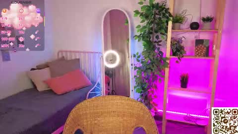 Bridget online show from December 23, 2025, 1:03 am