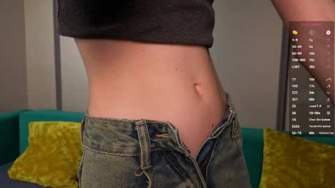 Snapshot of bridgetthellard chatting on April 8, 2026, 1:22 pm Megan online show from April 8, 2026, 1:22 pm