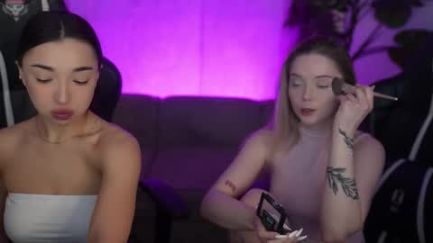 Diamonds Girls online show from February 18, 2026, 8:43 am