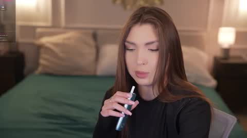 Diamonds Girls online show from March 3, 2026, 8:20 am