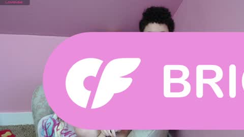 Strawberry online show from January 26, 2025, 5:55 pm