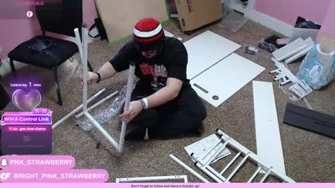 Strawberry online show from January 27, 2025, 8:49 pm