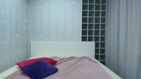 Snapshot of brightly_heizer chatting on February 26, 2026, 11:15 pm Heather online show from February 26, 2026, 11:15 pm