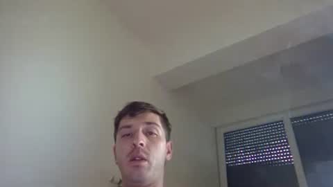 Snapshot of brii0000 chatting on December 24, 2024, 12:22 pm brii0000 online show from December 24, 2024, 12:22 pm